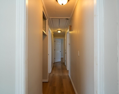 59 Troy Avenue - Photo Thumbnail 10