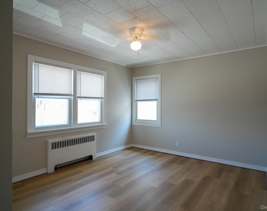 59 Troy Avenue - Photo Thumbnail 17