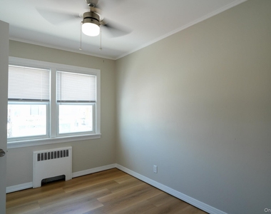 59 Troy Avenue - Photo Thumbnail 12