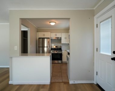 59 Troy Avenue - Photo Thumbnail 6