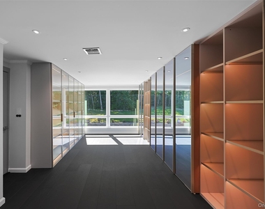 369 E Shore Road - Photo Thumbnail 16