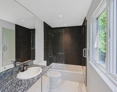 369 E Shore Road - Photo Thumbnail 22