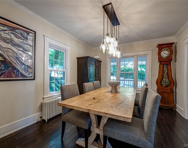 24 Soundview Road - Photo Thumbnail 7