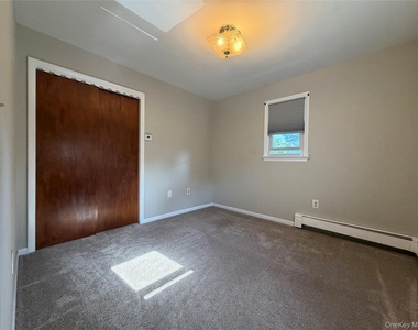 1390 Kings Highway - Photo Thumbnail 19