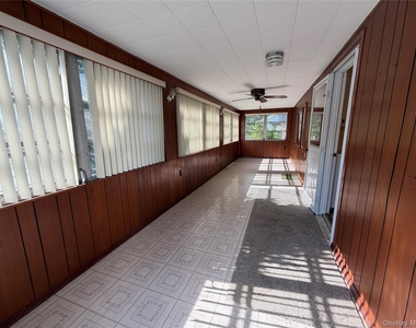 1390 Kings Highway - Photo Thumbnail 3