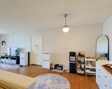 3 Brook Drive - Photo Thumbnail 8