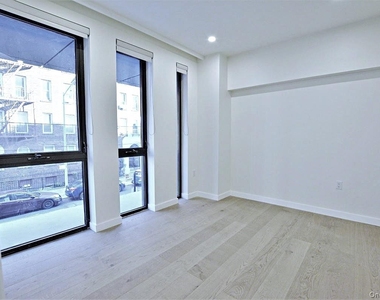 41-26 44th Street - Photo Thumbnail 6