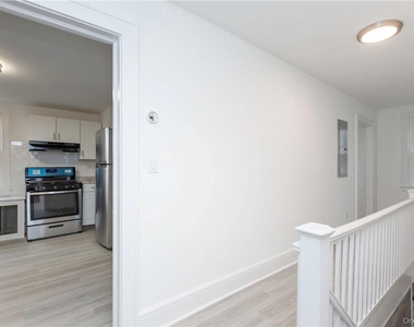 167 Brook Street - Photo Thumbnail 2