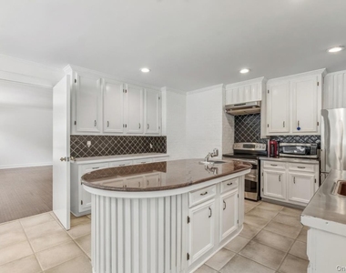 19 Frost Creek Drive - Photo Thumbnail 9