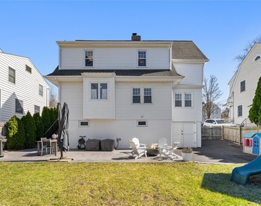 9 Rutgers Place - Photo Thumbnail 27
