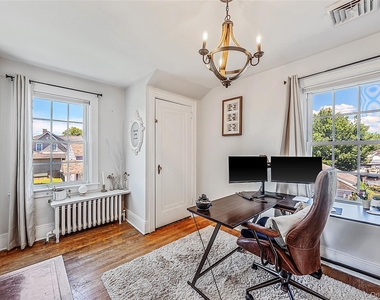 53 Mowbray Avenue - Photo Thumbnail 17