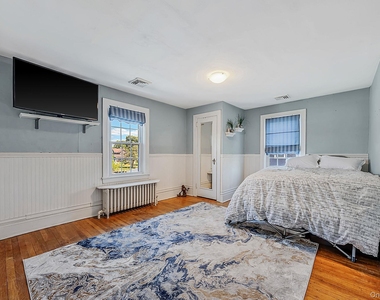 53 Mowbray Avenue - Photo Thumbnail 16