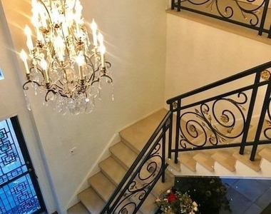 18 Wimbledon Drive - Photo Thumbnail 2