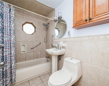 14 Tailor Lane - Photo Thumbnail 17
