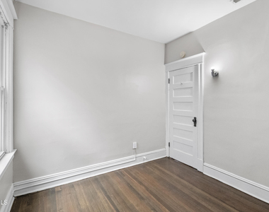 216 Delaware Avenue - Photo Thumbnail 26