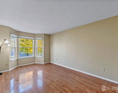 374 Draco Road - Photo Thumbnail 3