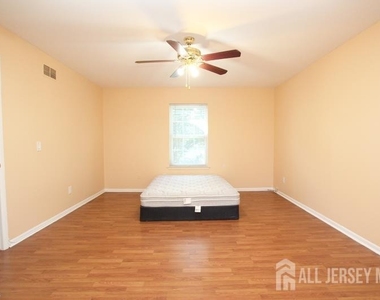 2 Wyndham Way - Photo Thumbnail 21