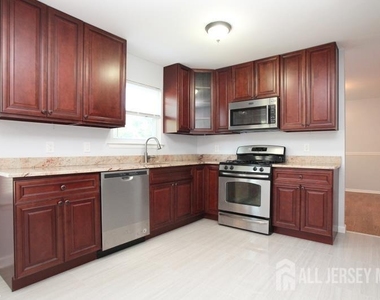 2 Wyndham Way - Photo Thumbnail 10