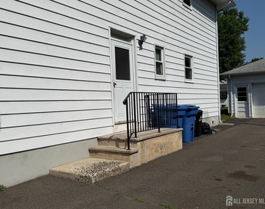 830 2nd Street - Photo Thumbnail 27