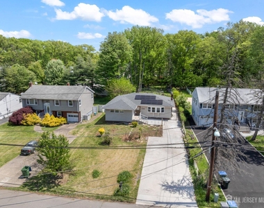 22 Foley Avenue - Photo Thumbnail 37