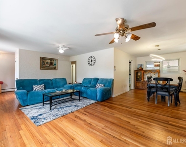 22 Foley Avenue - Photo Thumbnail 5