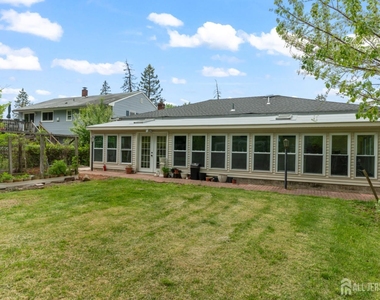 22 Foley Avenue - Photo Thumbnail 34