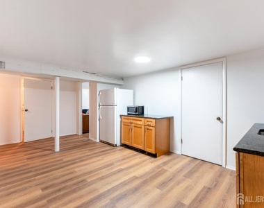 22 Foley Avenue - Photo Thumbnail 23