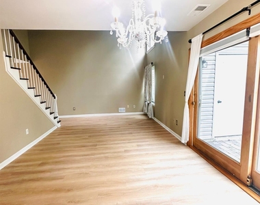 222 Long Meadow Road - Photo Thumbnail 9