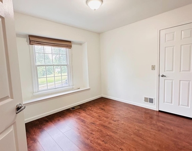 222 Long Meadow Road - Photo Thumbnail 18
