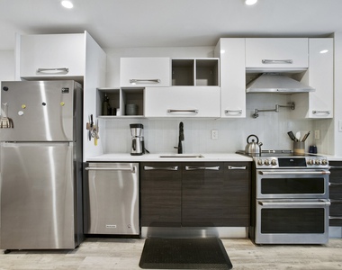 362 Hancock Street - Photo Thumbnail 1