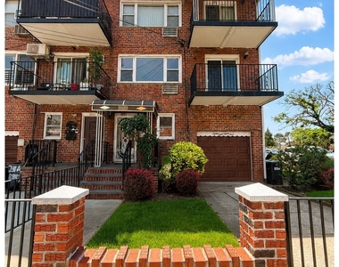 8883 24th Avenue - Photo Thumbnail 16