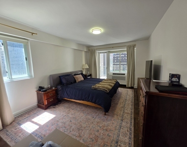 41 W 58th Street - Photo Thumbnail 7