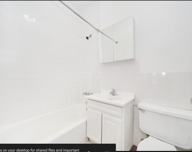 331 W 43rd Street - Photo Thumbnail 4