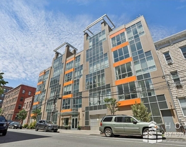 135 N 11th Street - Photo Thumbnail 16