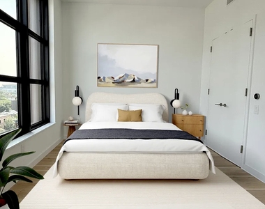 29 Huron Street - Photo Thumbnail 1