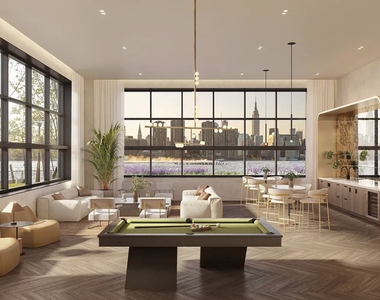 29 Huron Street - Photo Thumbnail 12