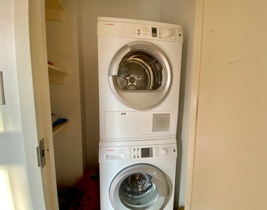 214 N 11th Street - Photo Thumbnail 9