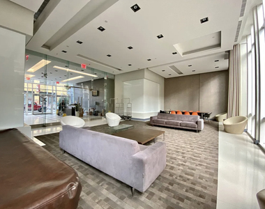 214 N 11th Street - Photo Thumbnail 16
