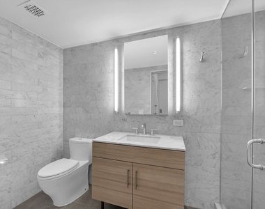 234 E 46th Street - Photo Thumbnail 4