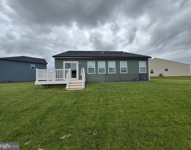 151 Capulet Court - Photo Thumbnail 29