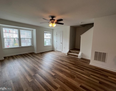 51 Ventura Way - Photo Thumbnail 6