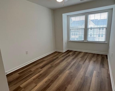 51 Ventura Way - Photo Thumbnail 18