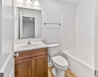 147 Olga Drive - Photo Thumbnail 12
