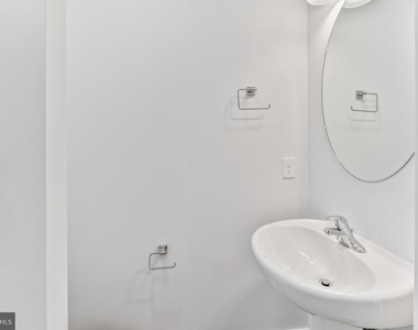 147 Olga Drive - Photo Thumbnail 19