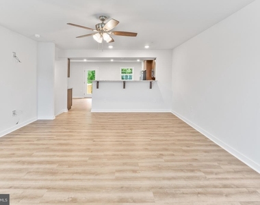 147 Olga Drive - Photo Thumbnail 18