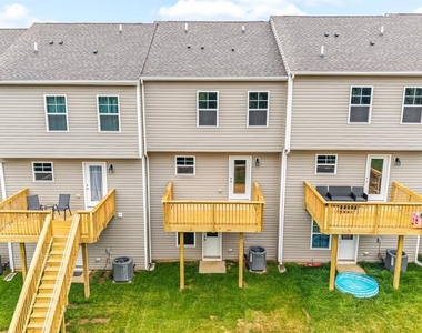 147 Olga Drive - Photo Thumbnail 29