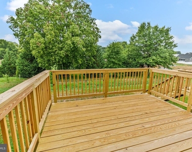 147 Olga Drive - Photo Thumbnail 16