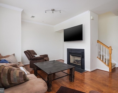 14483 Macon Lane - Photo Thumbnail 11
