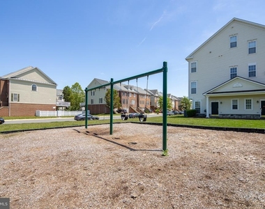 14483 Macon Lane - Photo Thumbnail 4