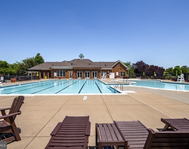 14483 Macon Lane - Photo Thumbnail 9